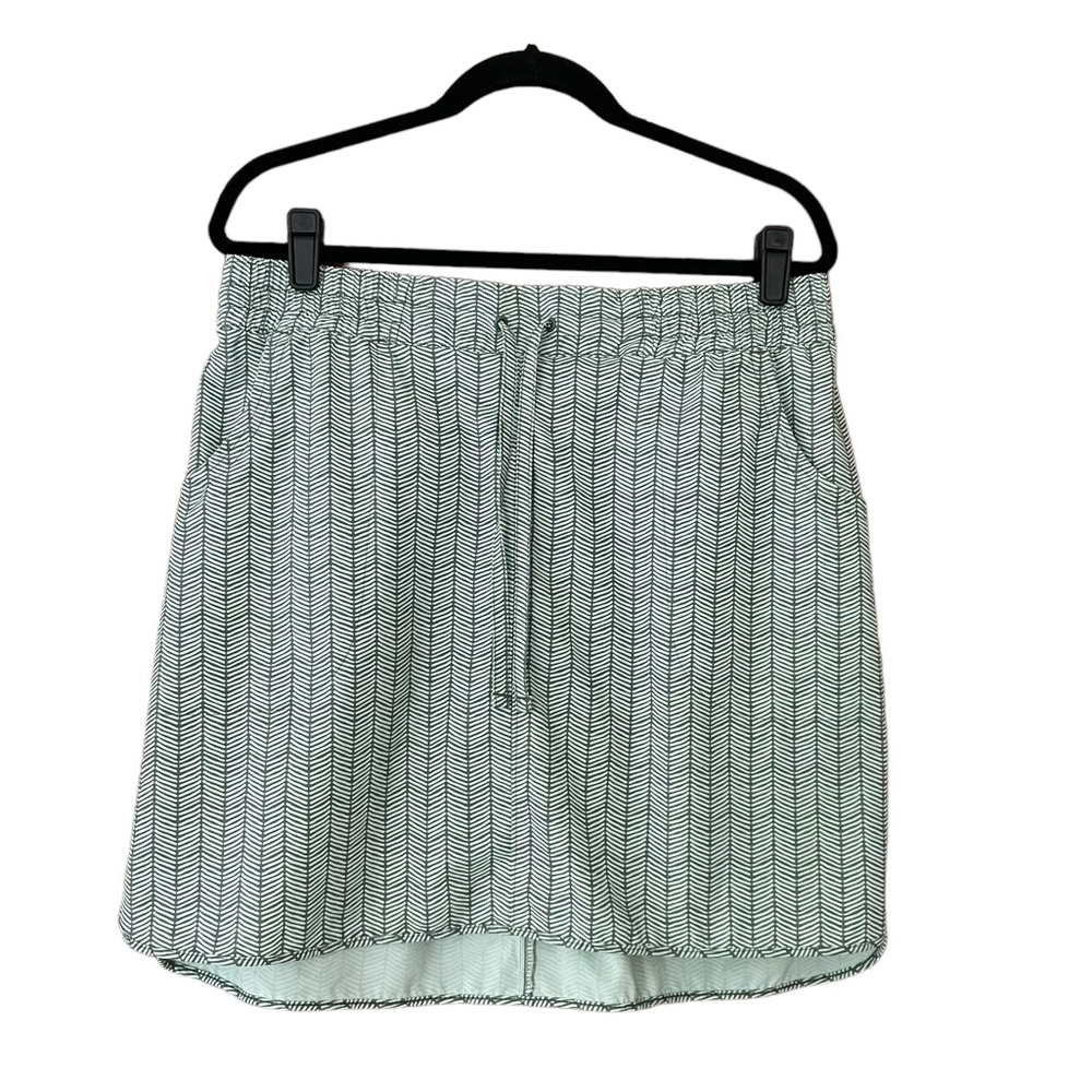 NEW Duluth Trading Pier Genius UPF 50+ Skirt Size Large